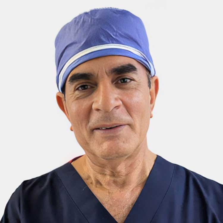 دکتر علی قادری